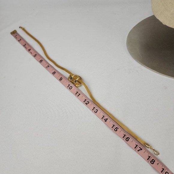 Vintage Gold Tone Mesh Chain Jaguar Pendant Necklace - Picture 7 of 7